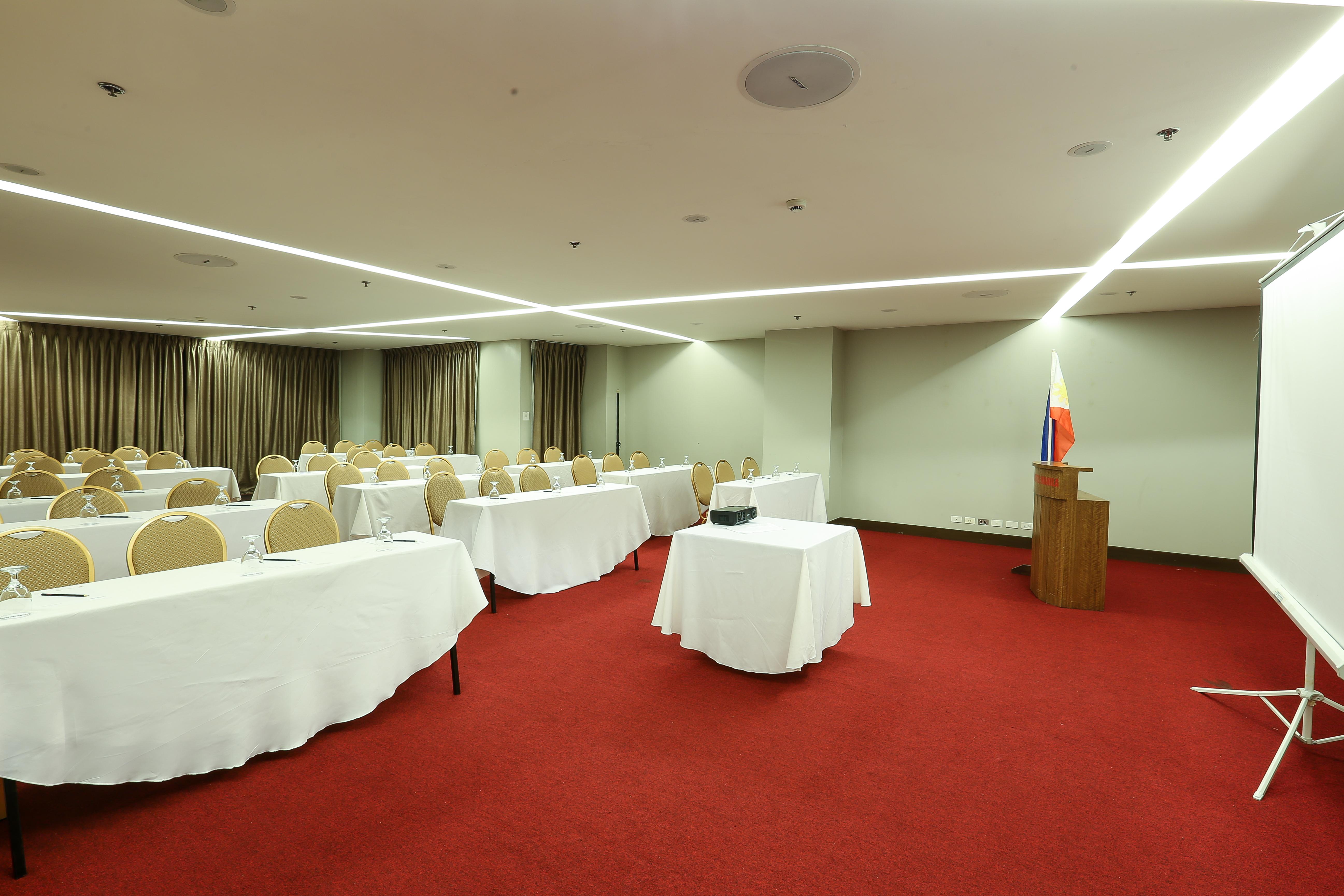 Armada Hotel Манила Екстериор снимка