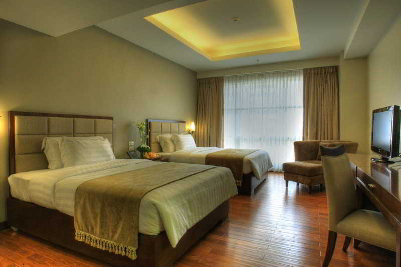 Armada Hotel Манила Екстериор снимка